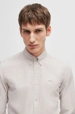 Camisa slim fit en algodón Oxford a rayas