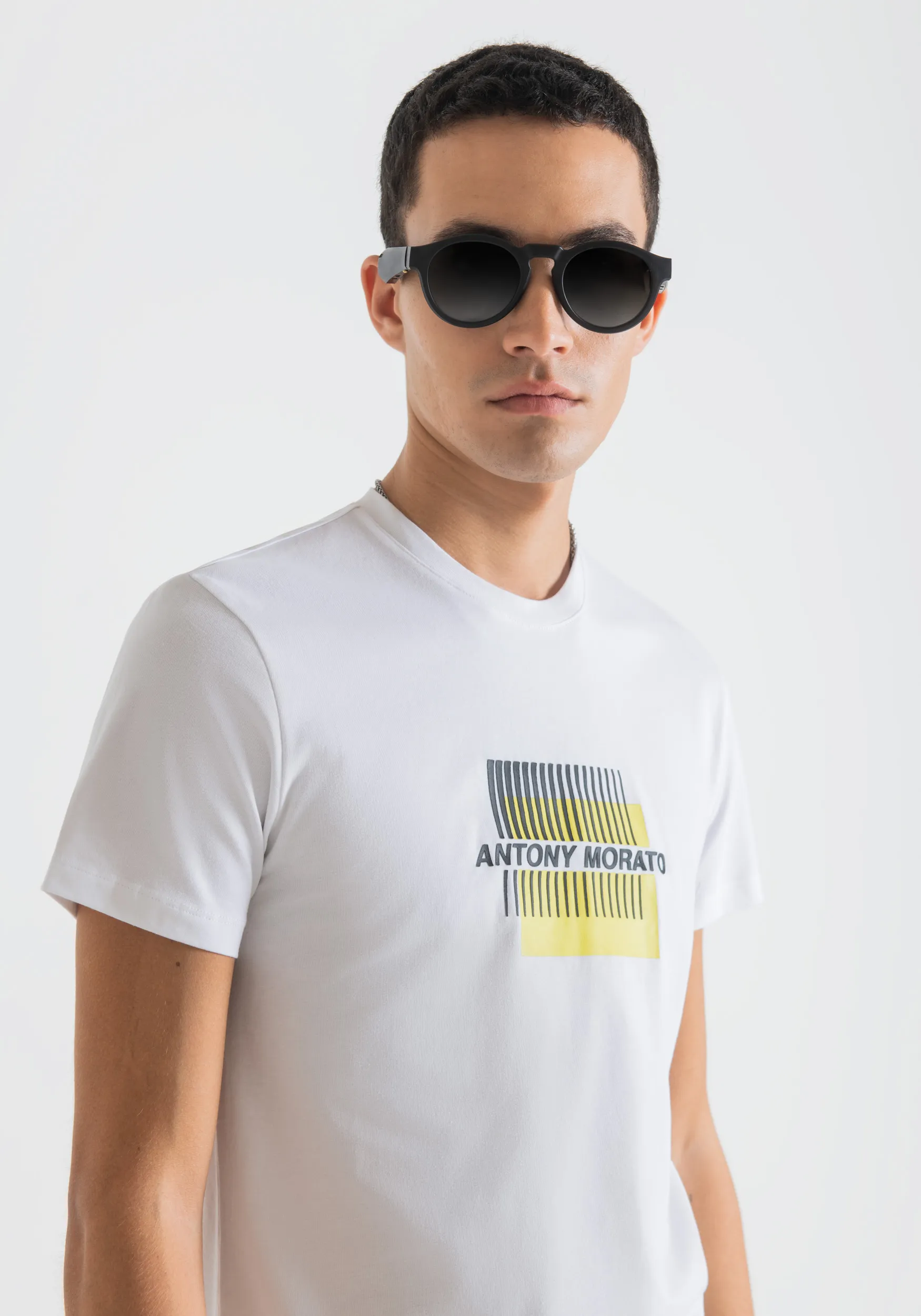 CAMISETA SUPER SLIM FIT DE ALGODÓN ELÁSTICO CON LOGOTIPO EN CONTRASTE