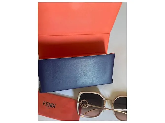 Fendi Gafas de sol Castaño Rosa Beige 