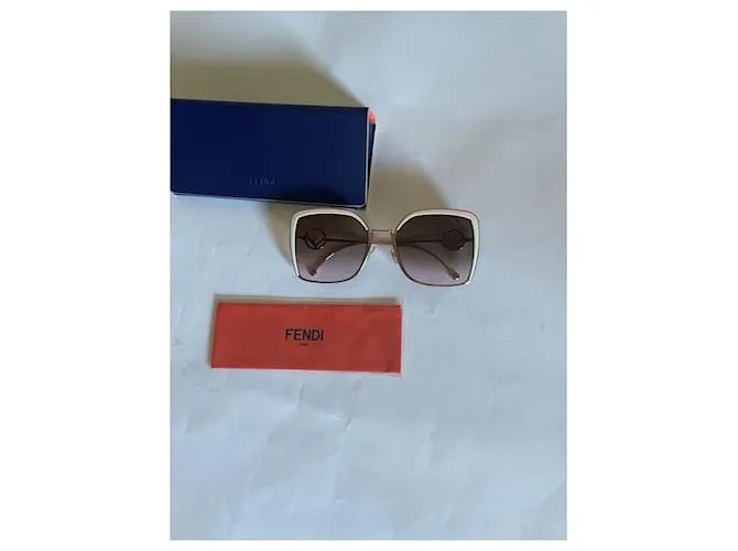 Fendi Gafas de sol Castaño Rosa Beige 