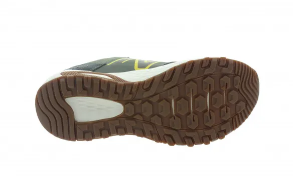 NEW BALANCE MT410
