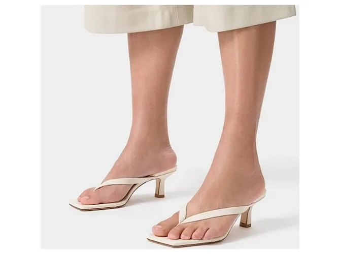 Sandalias Aeyde Wilma de napa color crema Crudo 